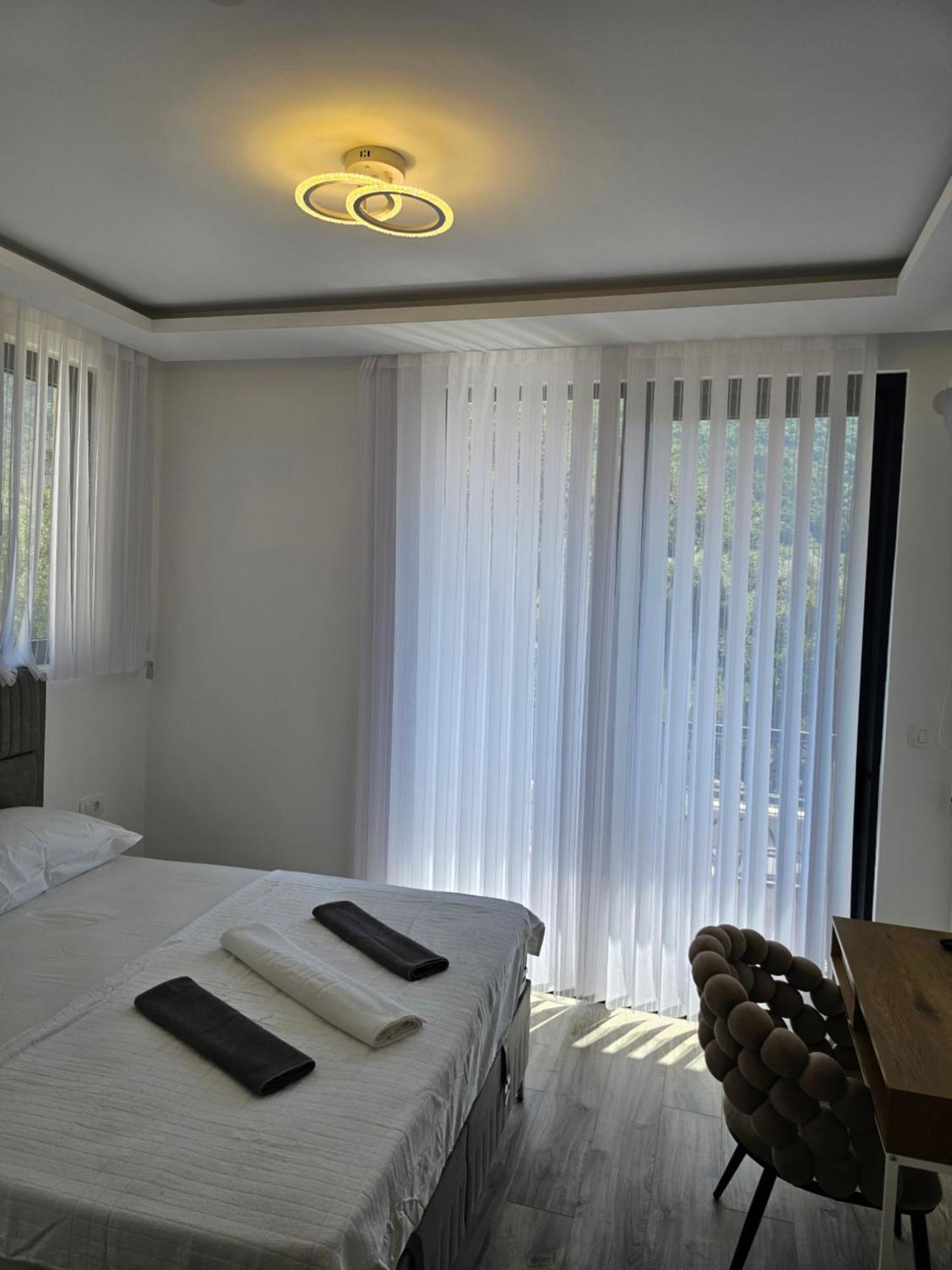 La Vida Apartments Budva Exteriör bild
