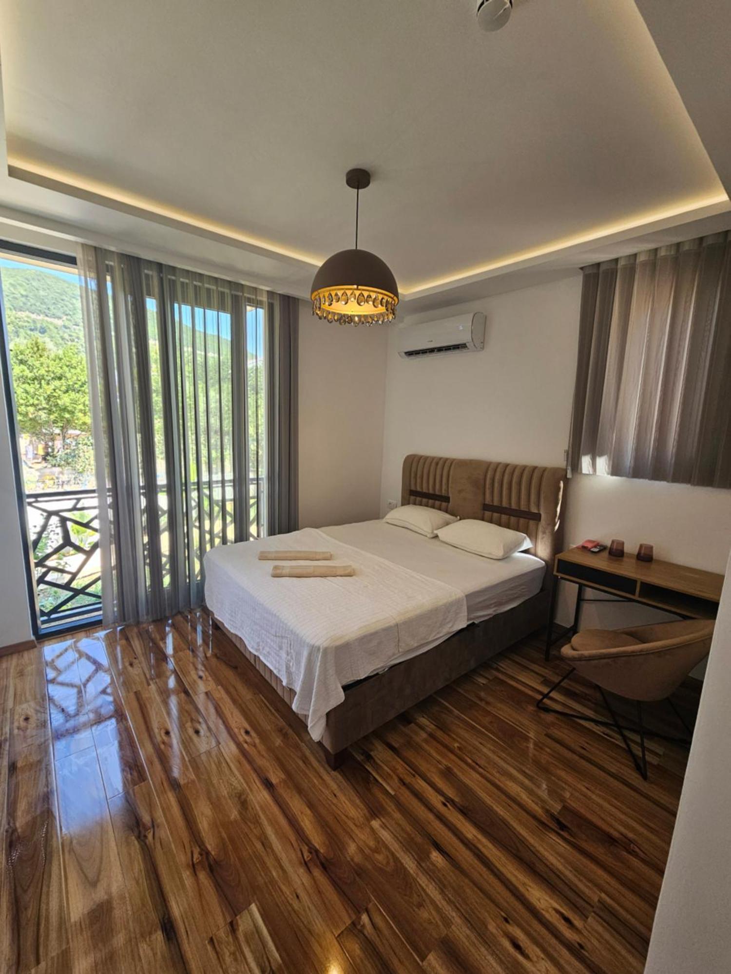 La Vida Apartments Budva Exteriör bild