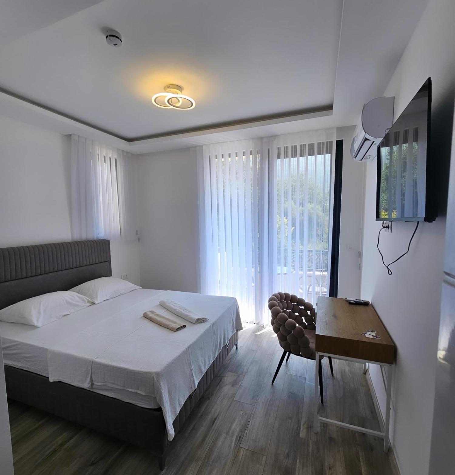 La Vida Apartments Budva Exteriör bild
