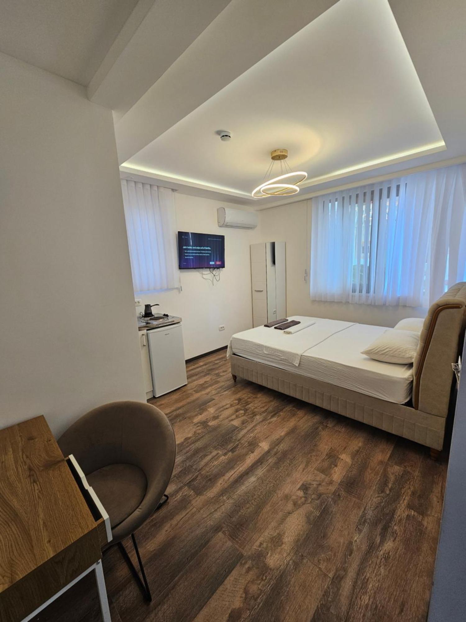La Vida Apartments Budva Exteriör bild